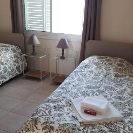 Amelia Two Bedroom - 201 Apartamento Pafos