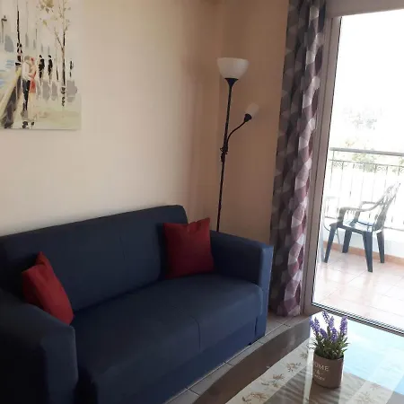 Apartamento Amelia Two Bedroom - 201 *