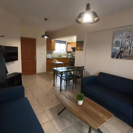 Amelia Two Bedroom - 201 Apartman Paphos
