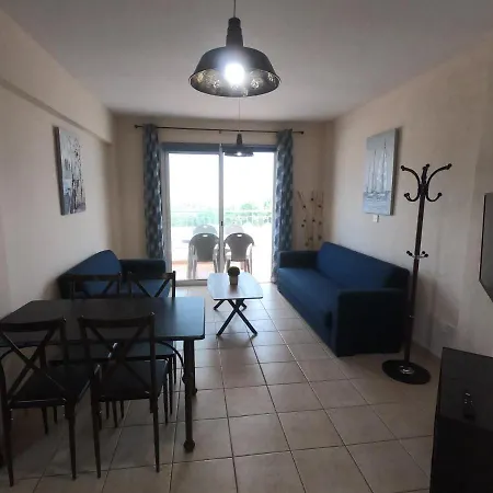 아파트 Amelia Two Bedroom - 201